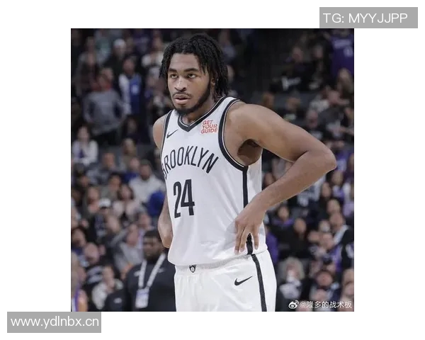 篮网官方宣布卡梅隆托马斯因腿筋紧张提前退赛将不再回归比赛